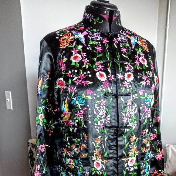 Chinese Hand Embroidered Silk Knee Length Jacket